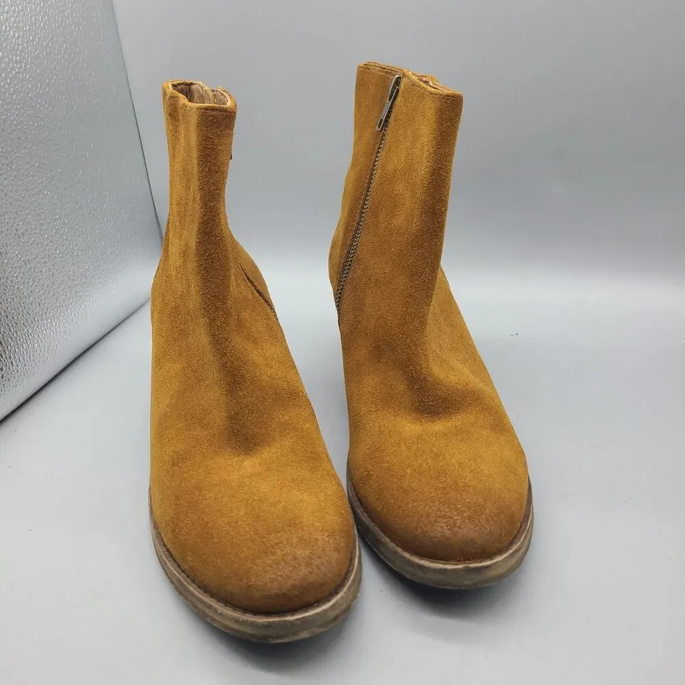 Frye Rosalia Bootie Womens Sz 9 Brown Tan Suede  Ankle Zip Shaped Heel New